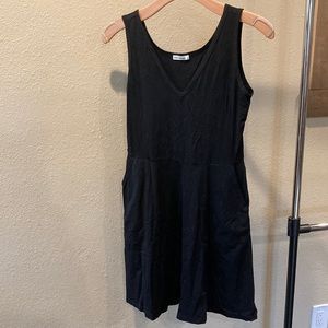 HUHOT Womens Sleeveless V Neck Dress w/ Pocket Midi Flared Tank Dress